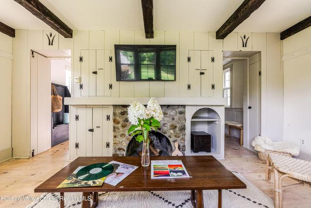 111 Miller Road 1, Hudson, NY 12534