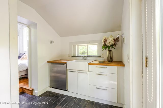 111 Miller Road 1, Hudson, NY 12534