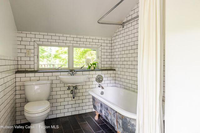 111 Miller Road 1, Hudson, NY 12534