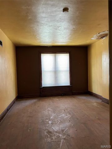 8447 Newby Street, St Louis, MO 63147