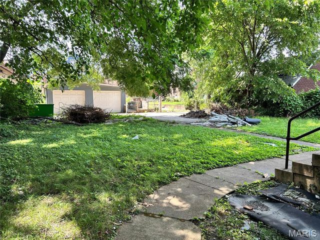 8447 Newby Street, St Louis, MO 63147
