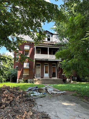 8447 Newby Street, St Louis, MO 63147