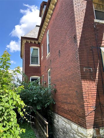 8447 Newby Street, St Louis, MO 63147