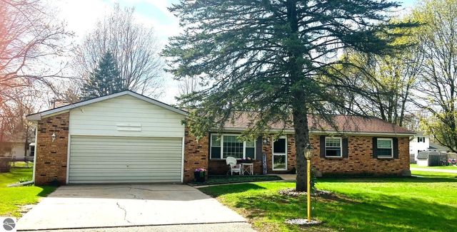 209 West Drive, Mt Pleasant, MI 48858