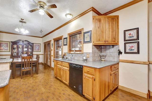 9310 S Business 6, Navasota, TX 77868