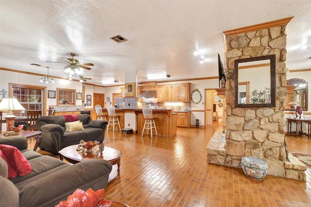 9310 S Business 6, Navasota, TX 77868