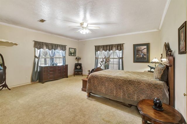 9310 S Business 6, Navasota, TX 77868