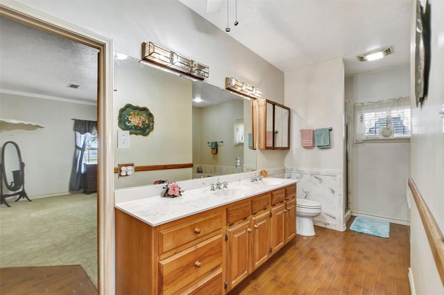 9310 S Business 6, Navasota, TX 77868