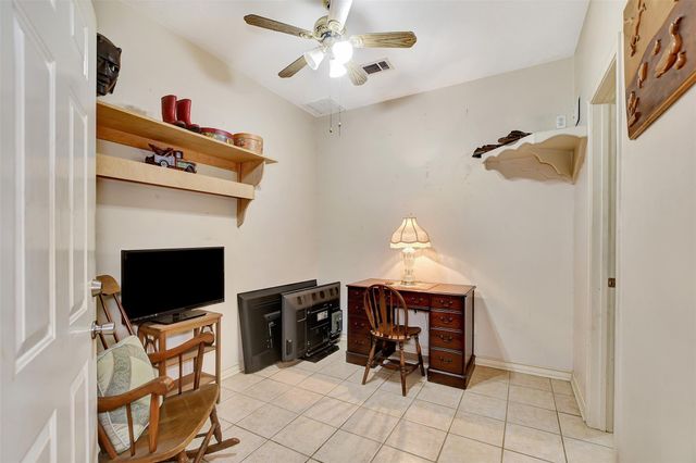 9310 S Business 6, Navasota, TX 77868