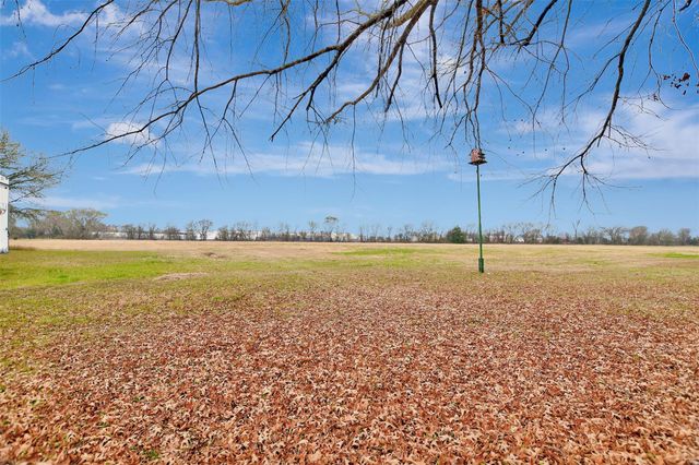 9310 S Business 6, Navasota, TX 77868