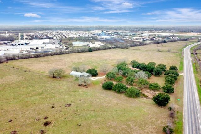 9310 S Business 6, Navasota, TX 77868