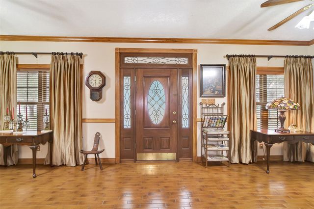 9310 S Business 6, Navasota, TX 77868