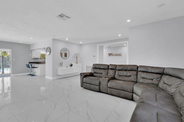 8824 SW 197th Terrace, Cutler Bay, FL 33157
