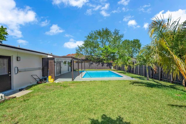 8824 SW 197th Terrace, Cutler Bay, FL 33157