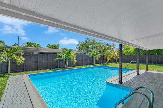 8824 SW 197th Terrace, Cutler Bay, FL 33157