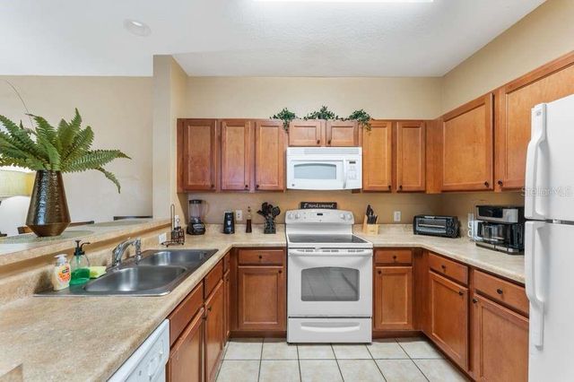 3174 FELTRIM PLACE 201, Kissimmee, FL 34747