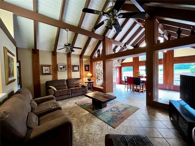 7 MEADOW WOOD DRIVE, Ocala, FL 34482