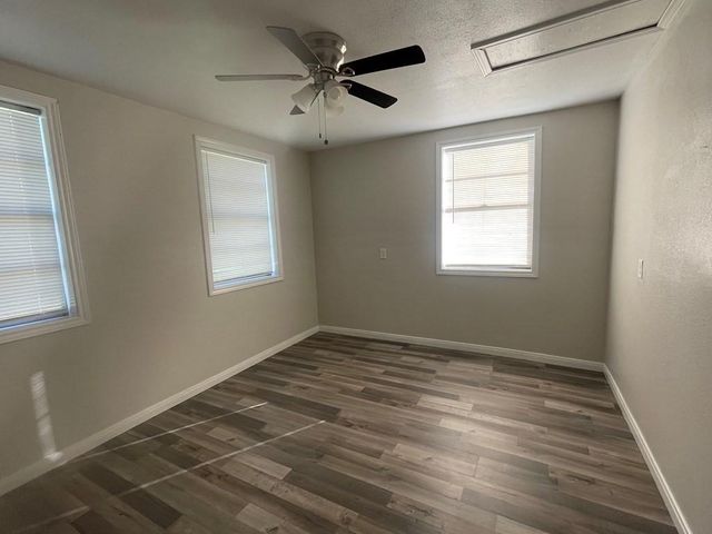 2101 Merlin Street, Bay City, TX 77414