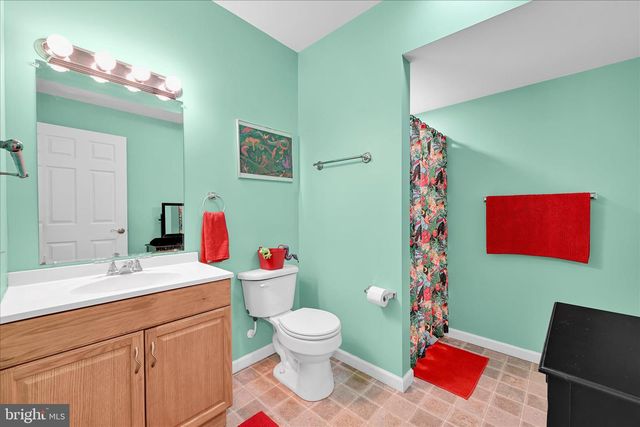 464 WYNONAH DR, Auburn, PA 17922