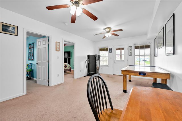 464 WYNONAH DR, Auburn, PA 17922