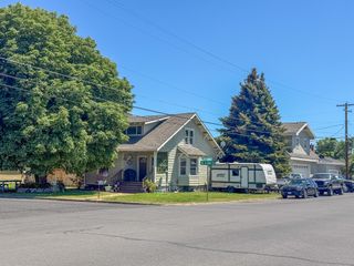 904 NE 2nd Street, Prineville, OR 97754