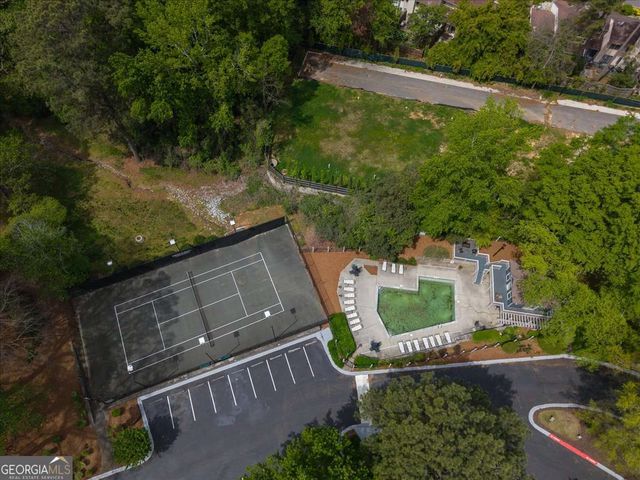 1359 N Crossing Drive NE, Atlanta, GA 30329