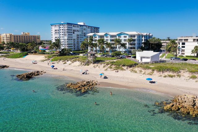 522 Trace Circle 205, Deerfield Beach, FL 33441