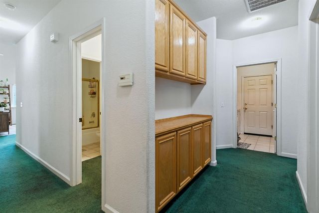 1052 Mockingbird Lane, Valley Springs, CA 95252