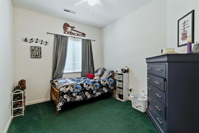 1052 Mockingbird Lane, Valley Springs, CA 95252