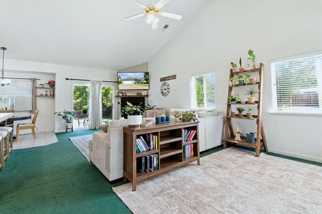 1052 Mockingbird Lane, Valley Springs, CA 95252