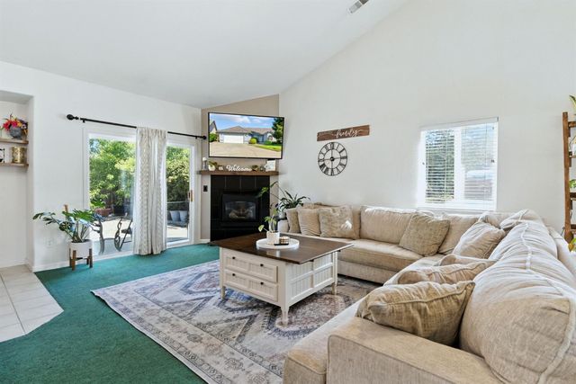 1052 Mockingbird Lane, Valley Springs, CA 95252