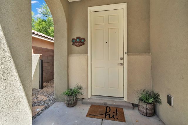608 Bosque Verde Lane NW, Albuquerque, NM 87104