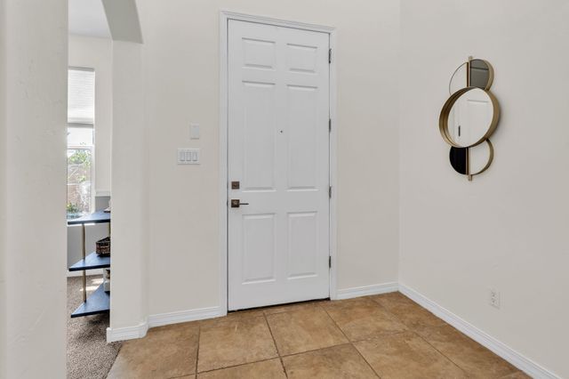 608 Bosque Verde Lane NW, Albuquerque, NM 87104