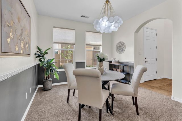 608 Bosque Verde Lane NW, Albuquerque, NM 87104