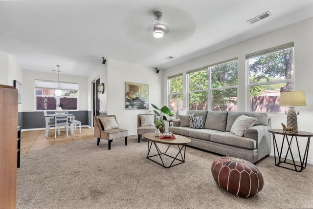 608 Bosque Verde Lane NW, Albuquerque, NM 87104