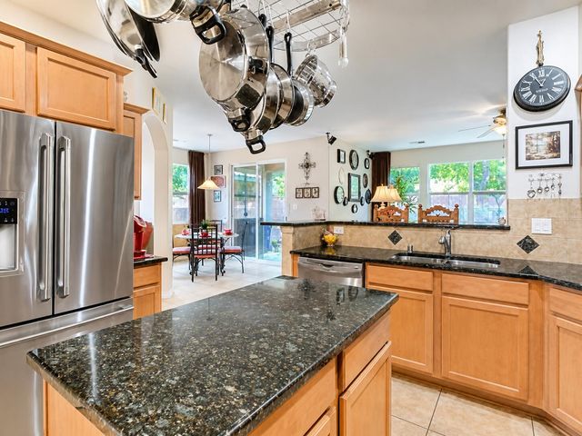 608 Bosque Verde Lane NW, Albuquerque, NM 87104
