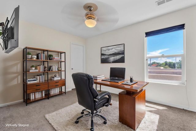 608 Bosque Verde Lane NW, Albuquerque, NM 87104