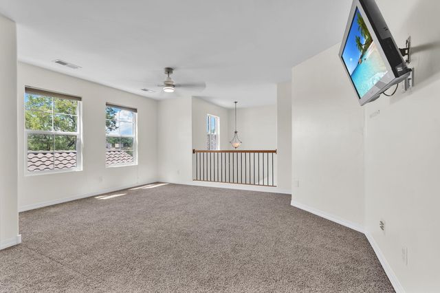 608 Bosque Verde Lane NW, Albuquerque, NM 87104