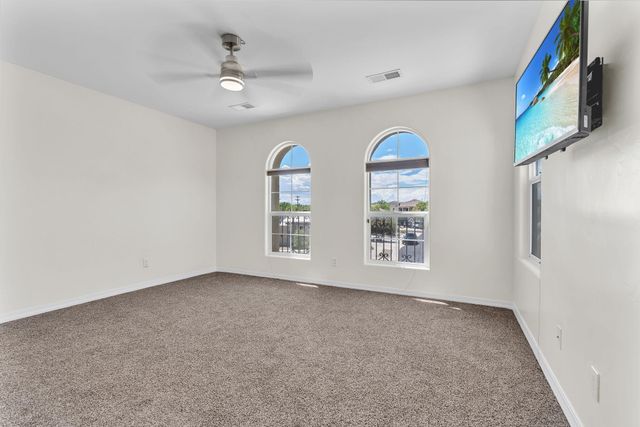608 Bosque Verde Lane NW, Albuquerque, NM 87104