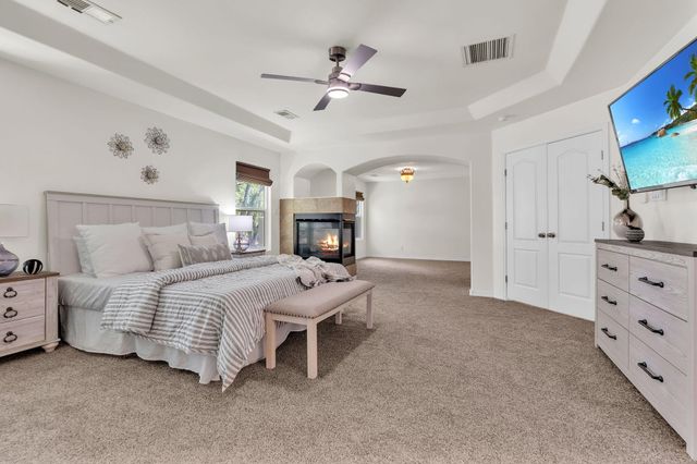 608 Bosque Verde Lane NW, Albuquerque, NM 87104