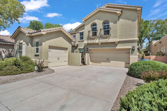 608 Bosque Verde Lane NW, Albuquerque, NM 87104