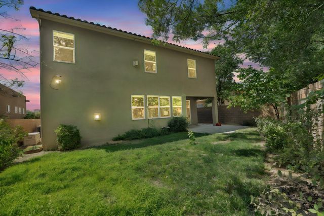 608 Bosque Verde Lane NW, Albuquerque, NM 87104
