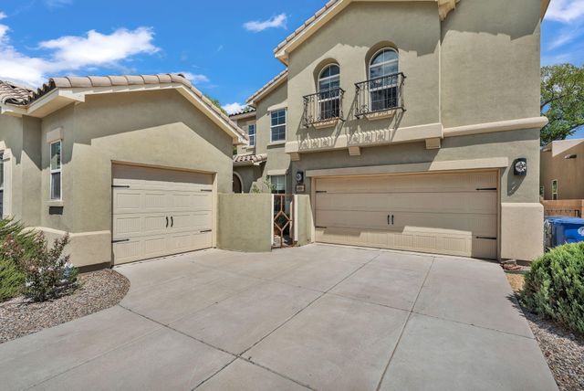 608 Bosque Verde Lane NW, Albuquerque, NM 87104