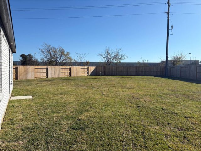 16803 Old Wagon Way, Hockley, TX 77447