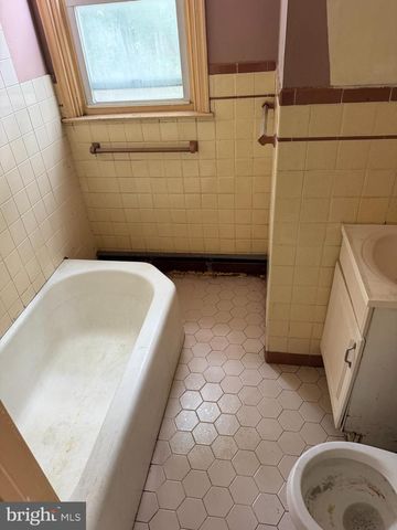 6600 JACKSON ST, Philadelphia, PA 19135