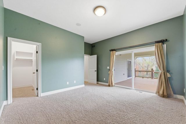 1817 N Cranbrook Cir, Wichita, KS 67206