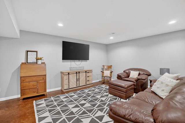 4134 Mockingbird Ln., Waterloo, IA 50701