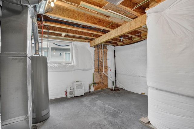 4134 Mockingbird Ln., Waterloo, IA 50701