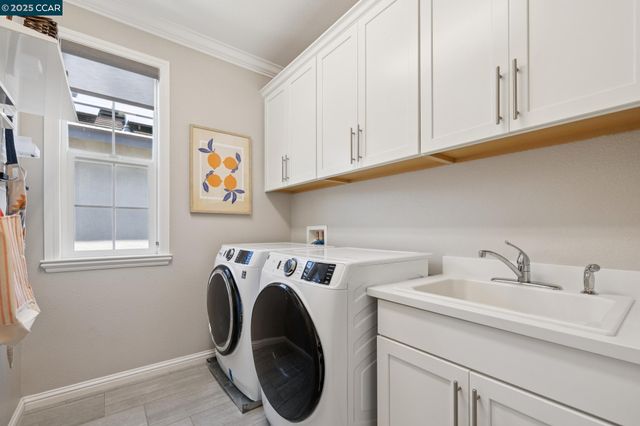 605 Chives Way, Walnut Creek, CA 94595