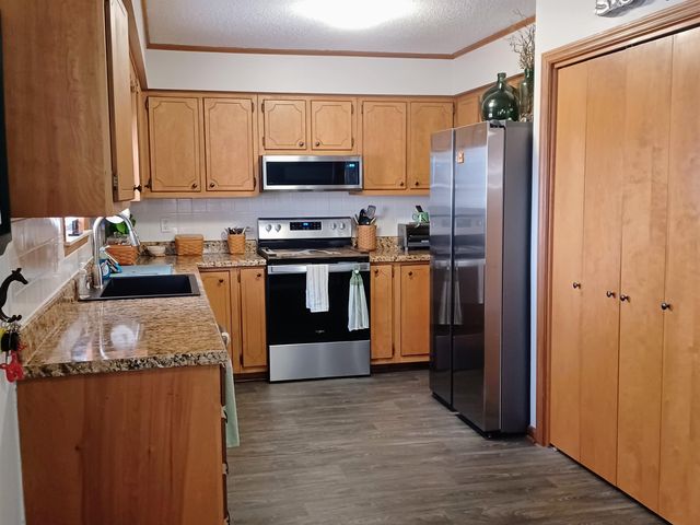 302 Royal Drive, Horseshoe Bend, AR 72512